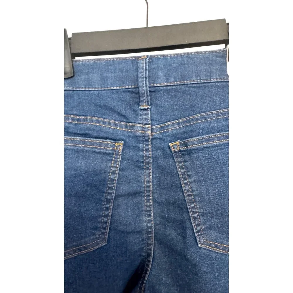 NWT Tinsel Town 9/29 High Rise Denim Shorts Blue Frayed Hem Casual Summer - Picture 8 of 15